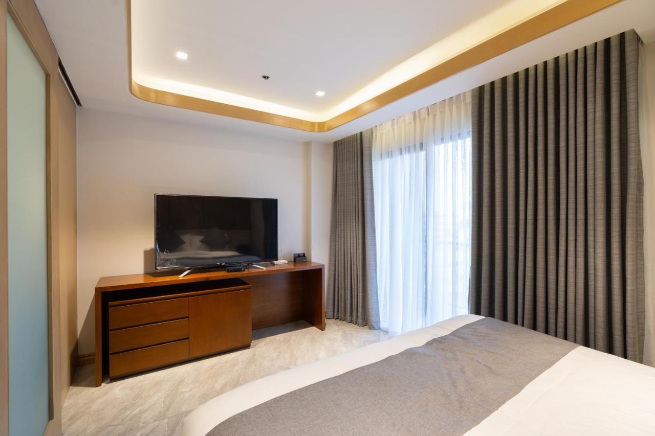 One Euphoria Luxe Hotel Angeles Ngoại thất bức ảnh