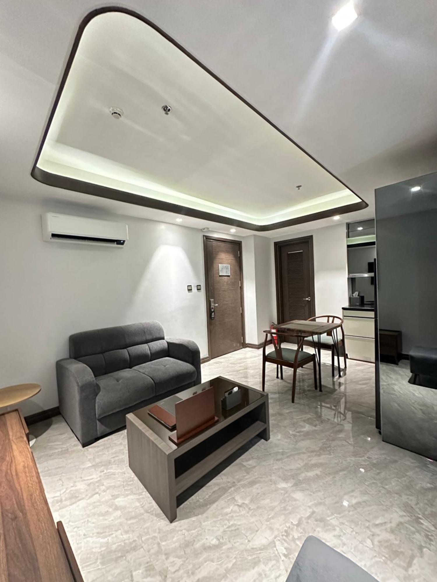 One Euphoria Luxe Hotel Angeles Ngoại thất bức ảnh